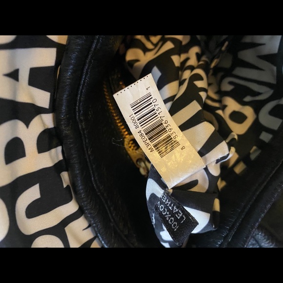 Marc Jacobs Handbag - Picture 3 of 4